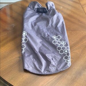 Gray Dog Jacket with Hexagon Pattern